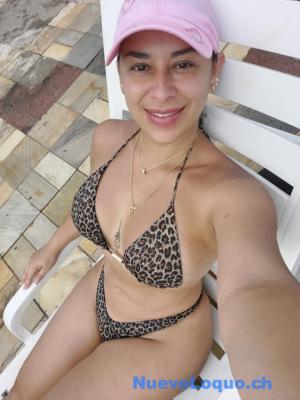  ME LLAMO JULY...COLOMBIANA BAJITA CULONA DIVERTIDA