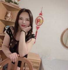 Soy Orientale Chica China joven y guapa Asiática en Barcelona Universitat