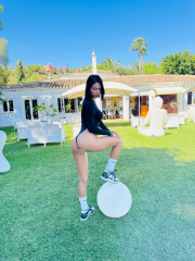 MIA CHICA MUY DIVERTIDA Y CARIÑOSA