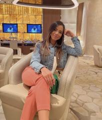 Jovencita súper sexi y cariñosa % real