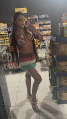 EMELLY TRANSEXUAL BRASILEÑA SUPER WAPA TETONA EN CALAFELL PLAYA
