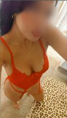 Chica para un encuentro lleno de majia