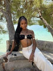 JAZMIN MODELO, HERMOSA Y ELEGANTE.. UNA DIOSA TRANS EN BCN