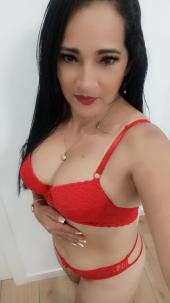 Colombiana Laura cariñosa y bella recién llegada a Reus