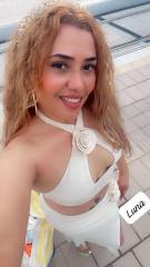 Luna dominicana blanquita muy hott en El Vendrell