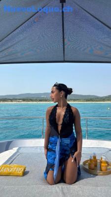  CATALINA , ENCANTADORA MASAJISTA CERCA DE TI