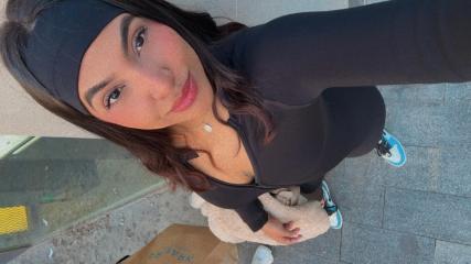 Soy Ambar sere tu colombiana favorita...