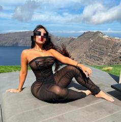 Diosa exótica traviesa juguetona a TOPE