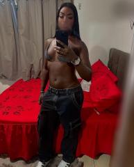 KIARA DE REGRESO A VIC, TU CITA MAS CALIENTE