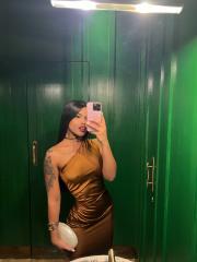 LOLA UNIVERSITARIA DE LUJO EN MADRID