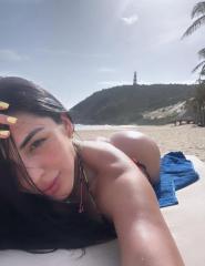 SOY ROMINA UNA LATINA MUY ENCANTADORA QUE TE DARA ..... ME GUSTA COMPLACERTE