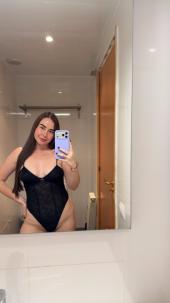 Gabriela, Dulce y Delicada latina