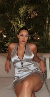 SAMANTHA PRECIOSA Y FOGOSA TE ESPERA EN CONIL