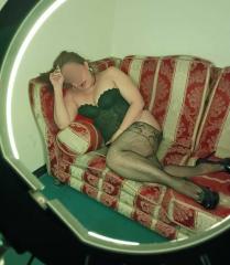 LUCÍA – ENCANTO CUBANO, DULZURA Y ACTITUD