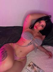 Paola sexy colombiana recien llegada y dispuesta todo completa