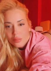 Marina belleza madrileña rubia irresistible